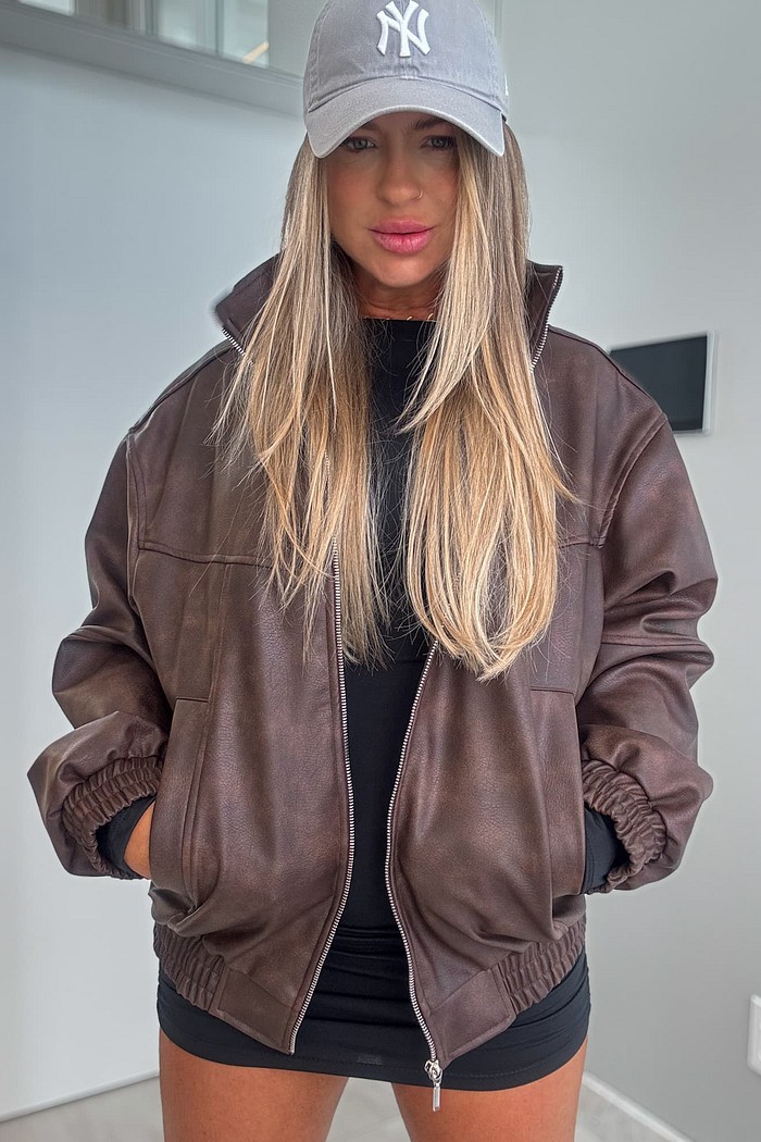 Jaqueta bomber em couro sintético Victória