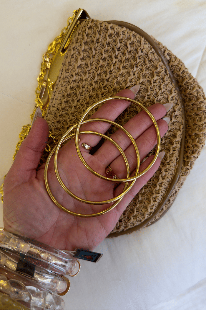 Brinco argolas finas dourado