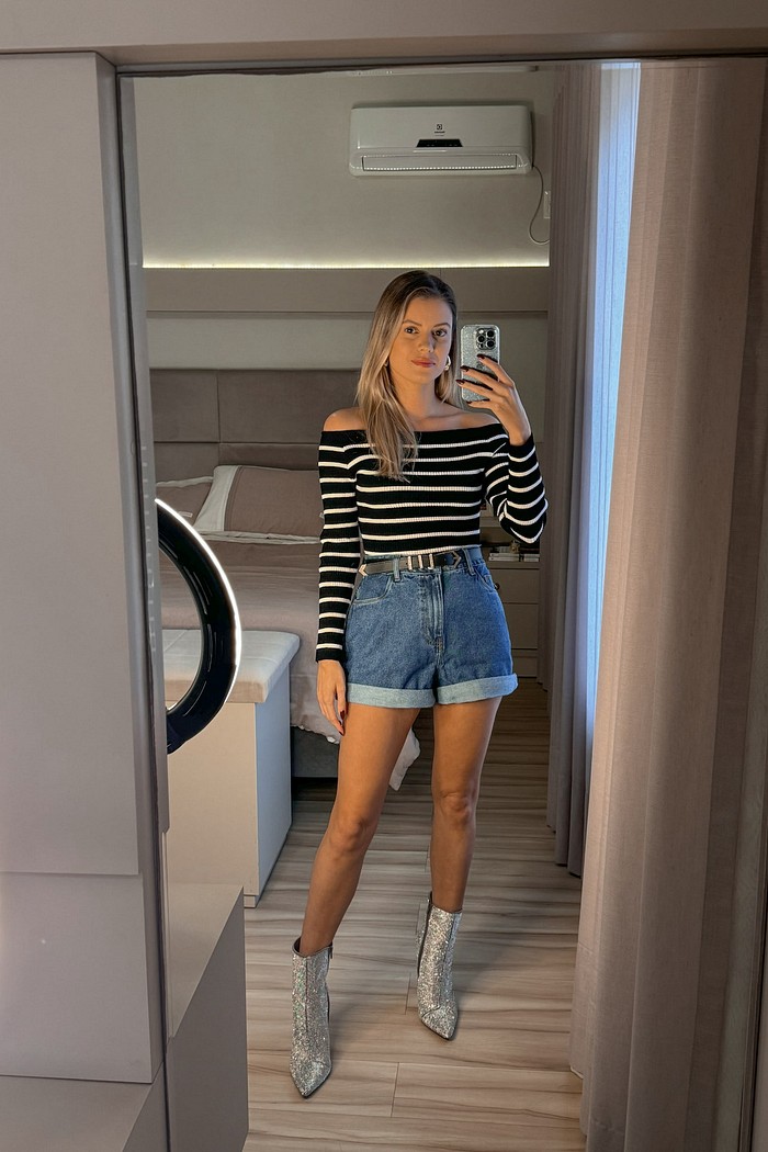 Short jeans mom lavação escura