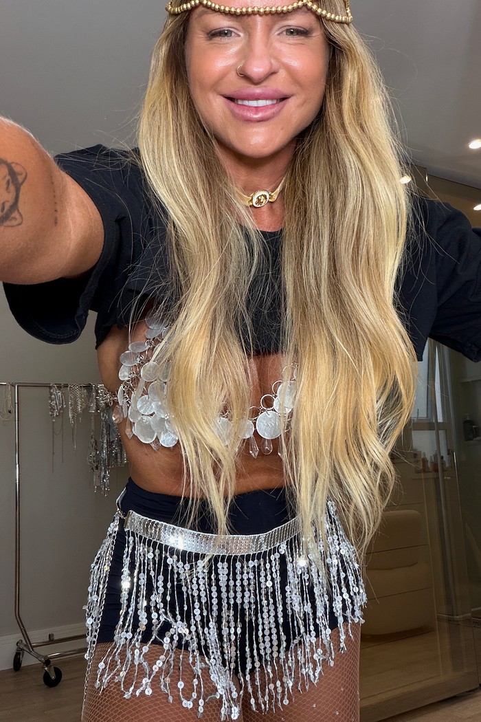 Saia  de paetê com franjas Bloquinho