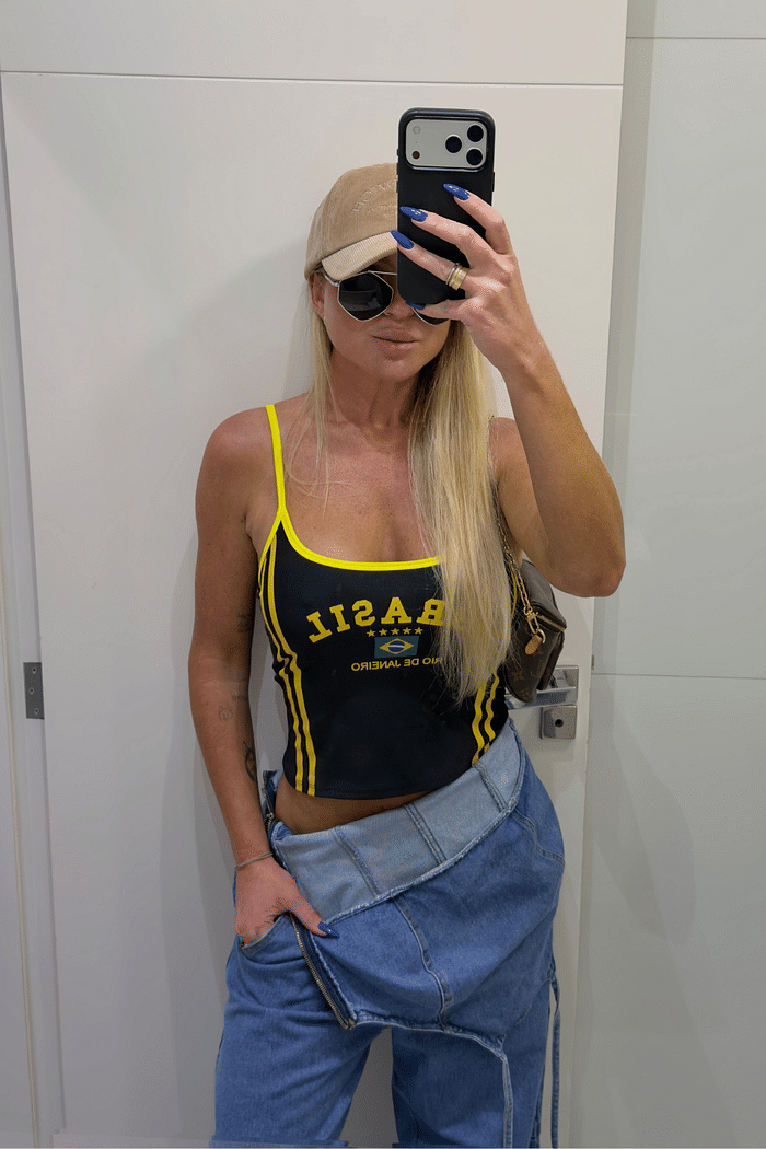 Cropped de alcinha estampa do Brasil