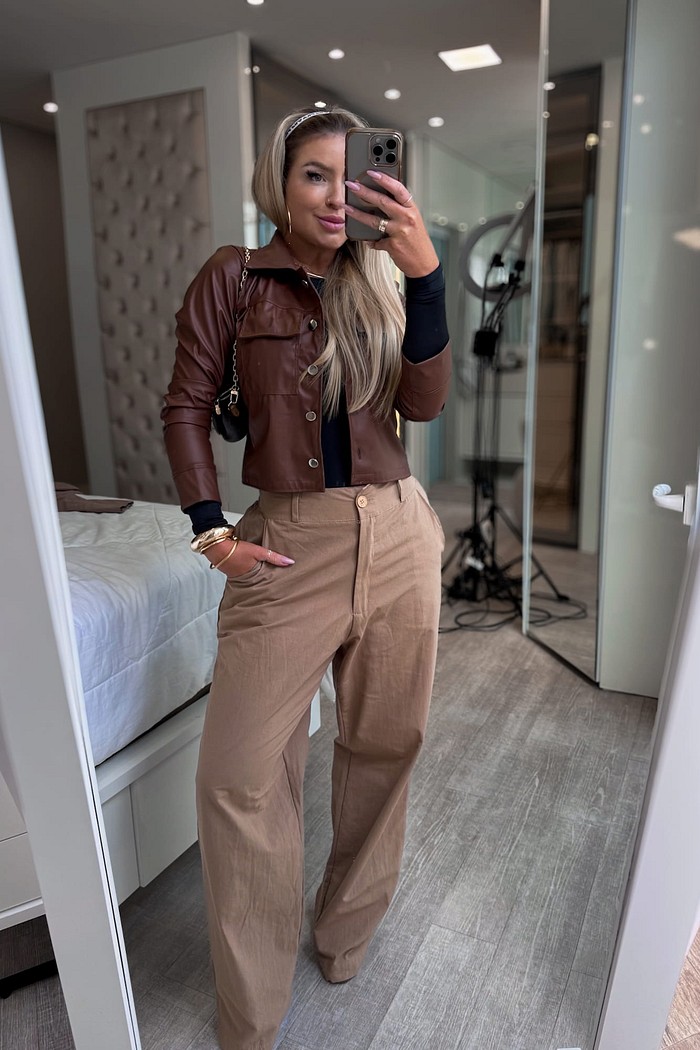 Calça alfaiataria wide leg Mabel