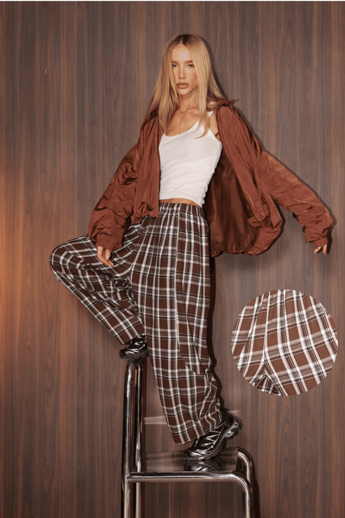 Calça Balloon em Xadrez