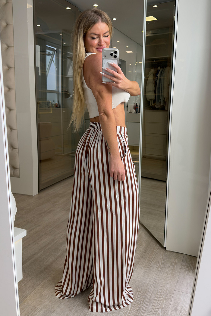 Calça pantalona de listra Alice