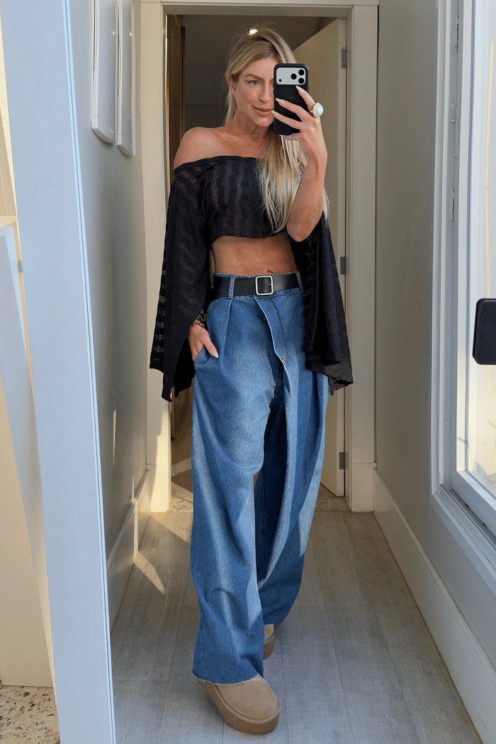 Blusa ombro a ombro em Renda