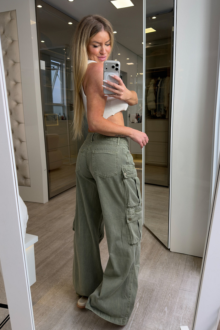 Calça jeans cargo wide leg
