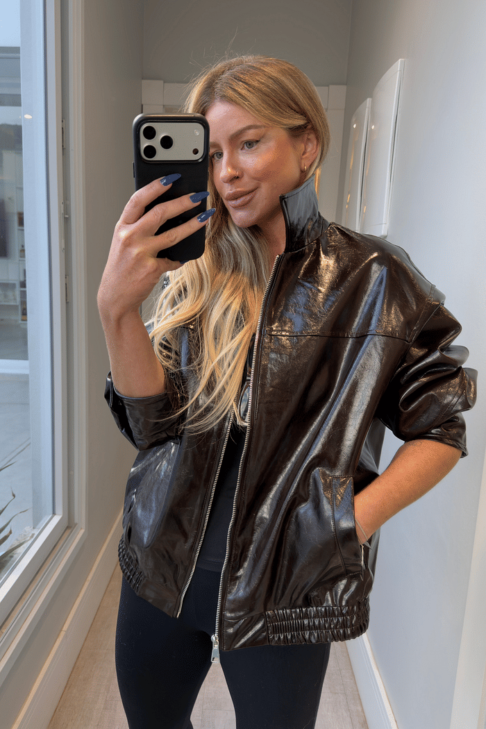 Jaqueta bomber maxi  em couro Brilhoso Emanuelli