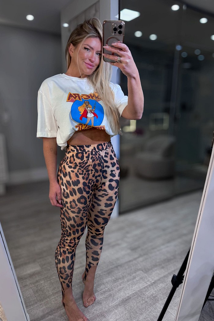 Camiseta alongada estampa She-ra