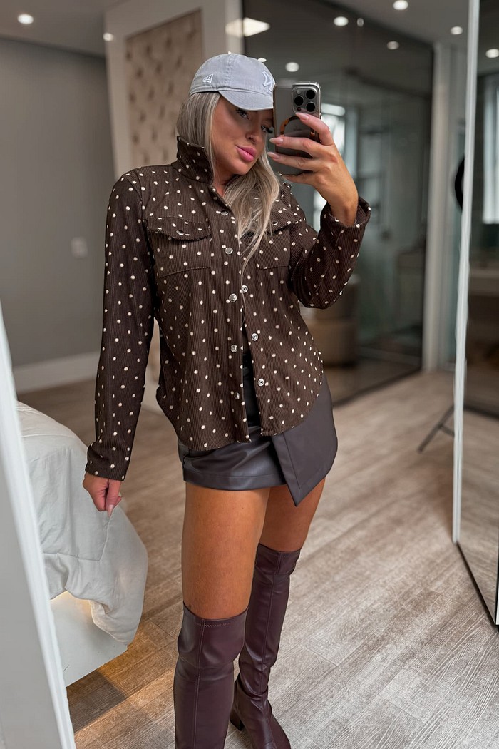 Camisa em veludo cotelê Samanta