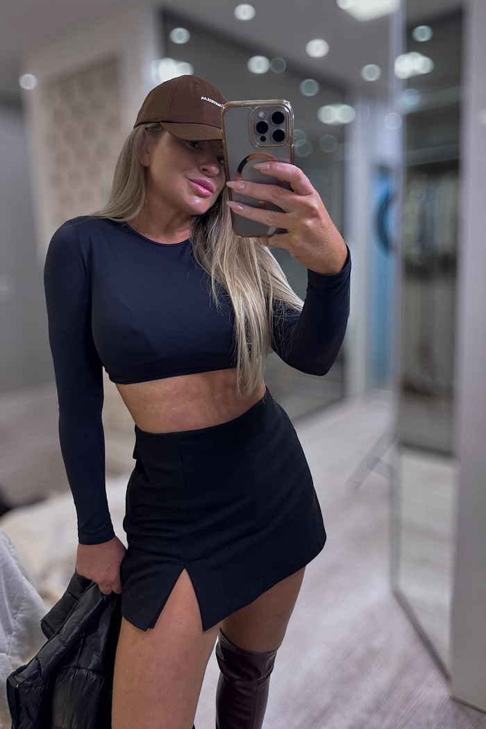 Short saia com fenda frontal Aghata