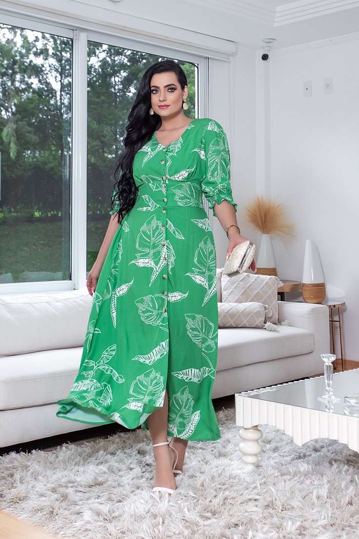 Vestido Longo Com Manga 3/4 e Botões