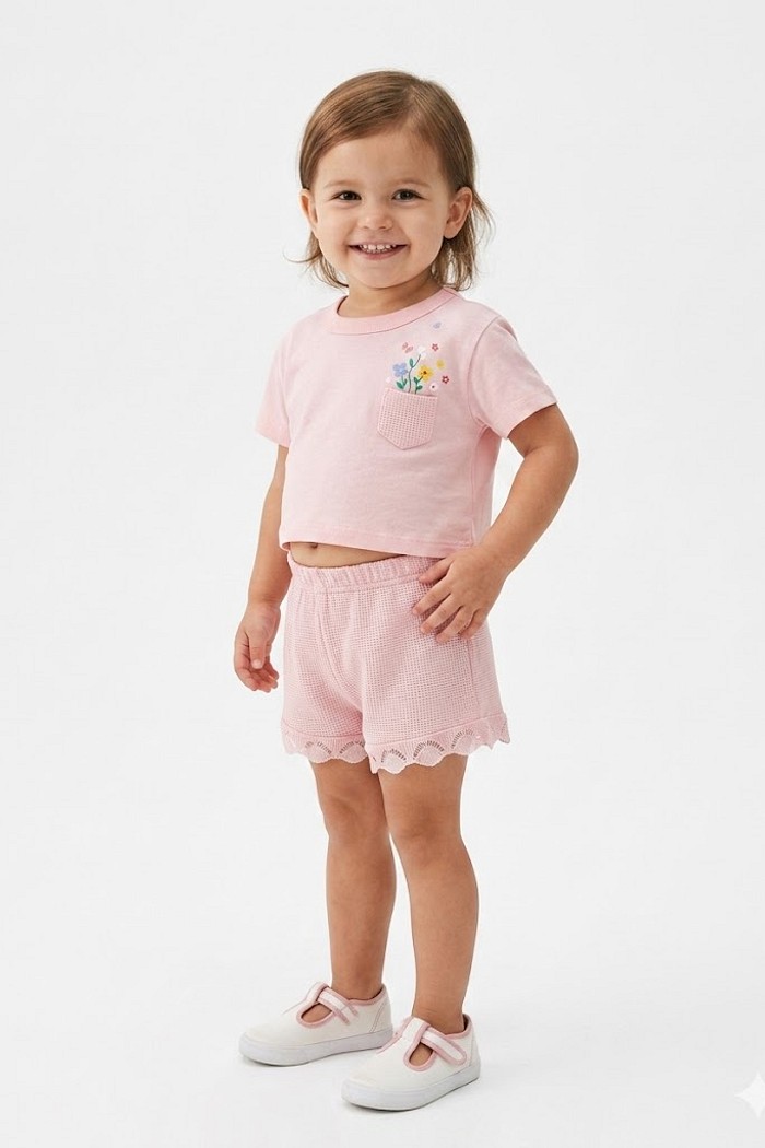 CONJ LECIMAR FEM BLUSA ROSA COM BOLSINHO E SHORT EM TRICOT