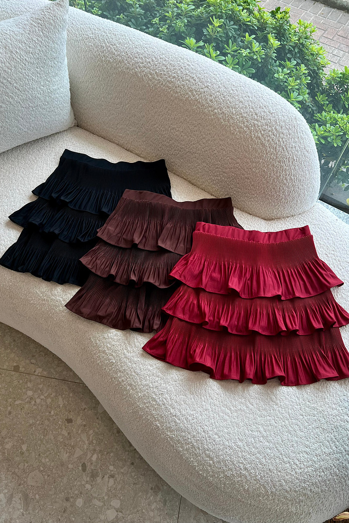 Saia Plissada Curta Lisa Bebel