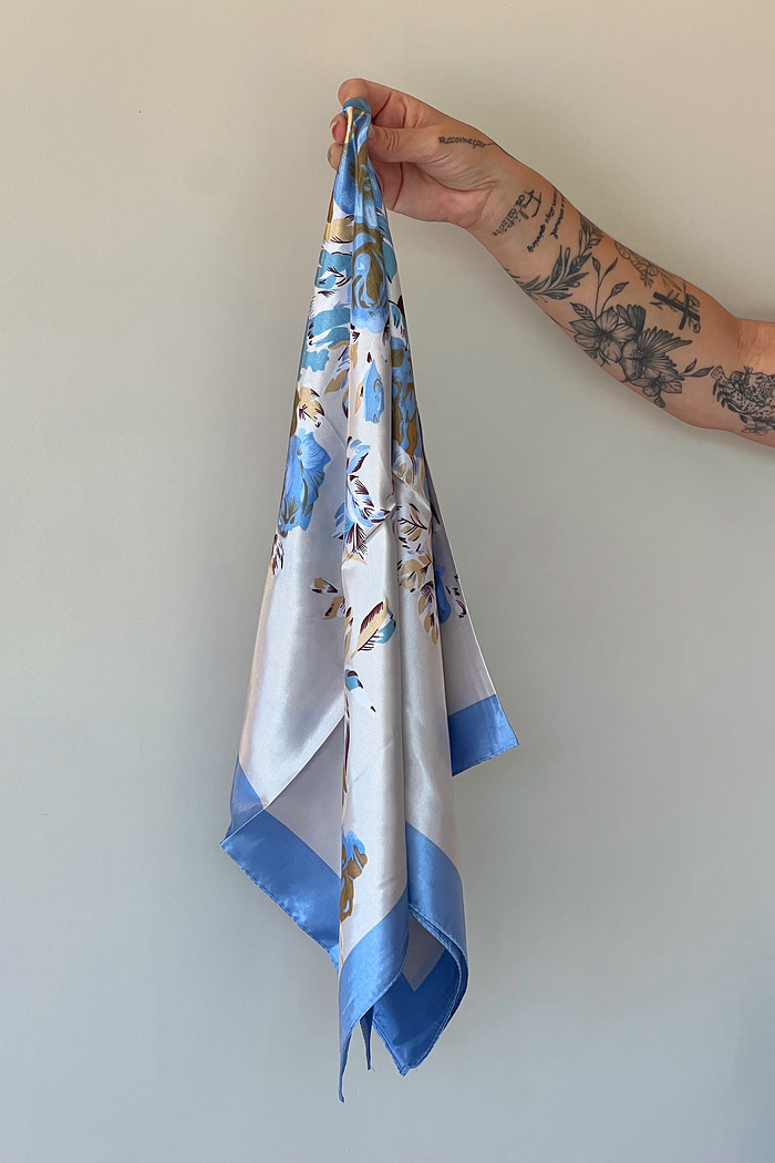 Lenço Acetinado Rosa