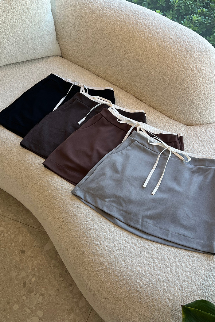 Saia Alfaiataria Tifany