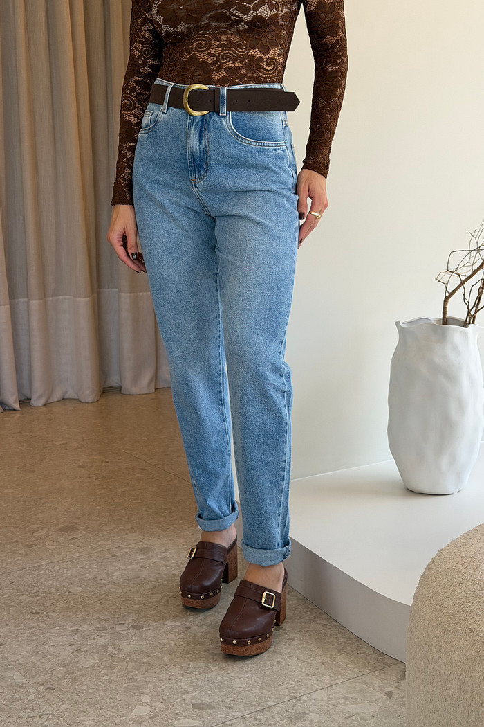 Calça Jeans Mom Rebeca