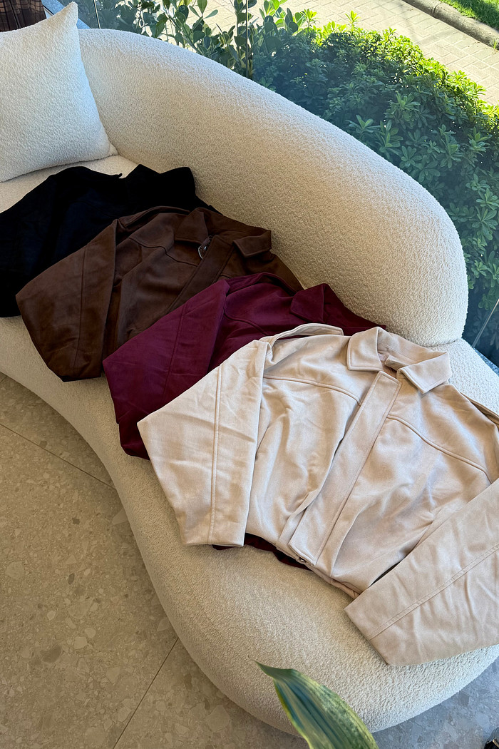 Jaqueta Suede Romena