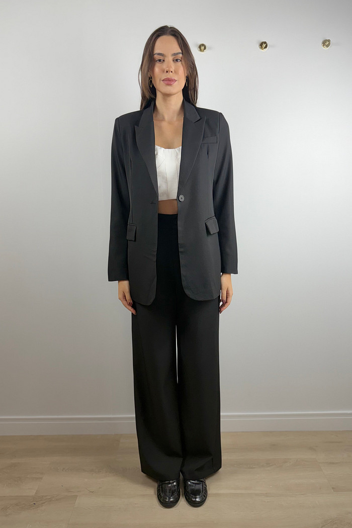 Conjunto blazer e calça alfaiataria preto