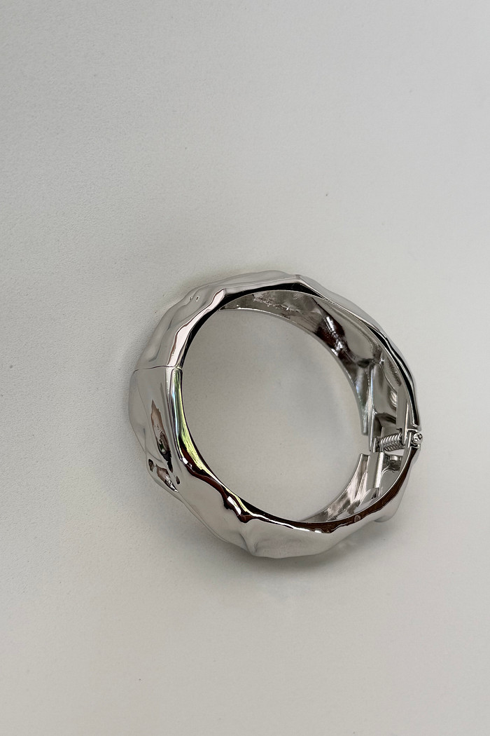 Bracelete prata escultural