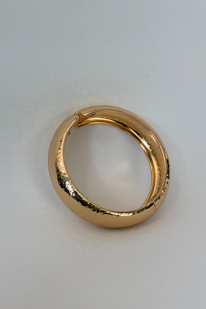 Bracelete dourado texturizado