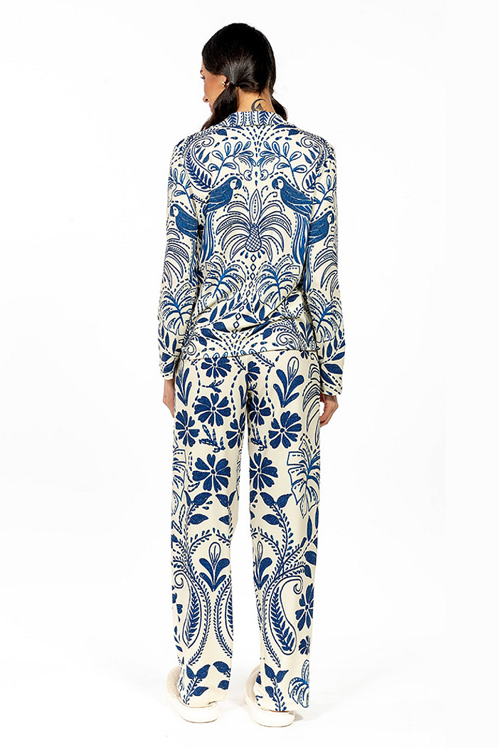 Conjunto Pijama Americano Longo Adulto Araras Bordado Fundo Off