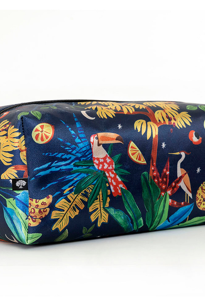 Necessaire Tucanos com Bananas, Guaraná e Folhagens em Fundo Noturno