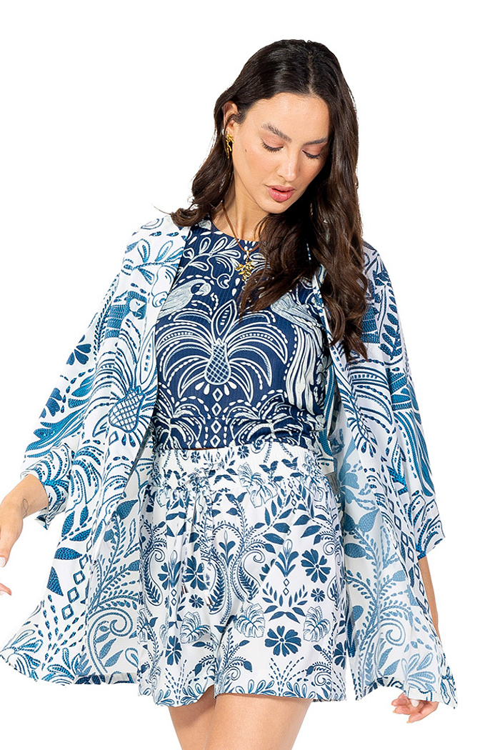 Top Canelado Araras Bordado Off