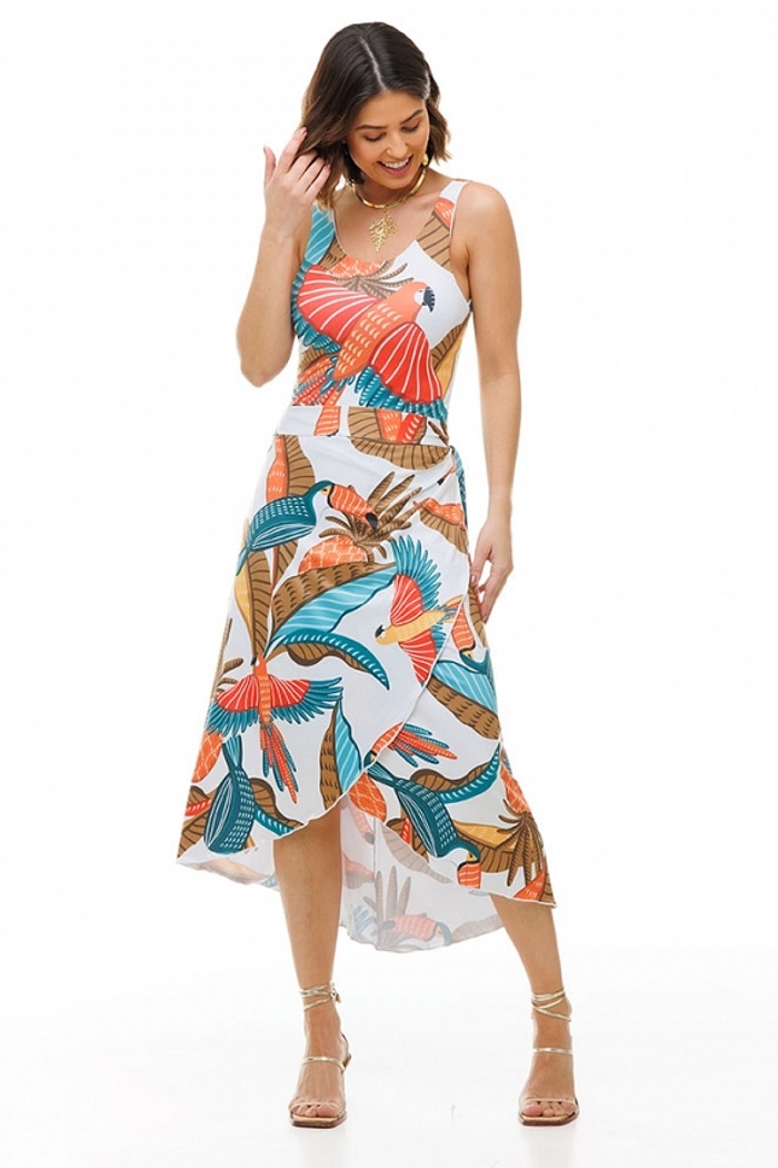 Saia Pareô Clássica Aves e Abacaxi Fundo Branco