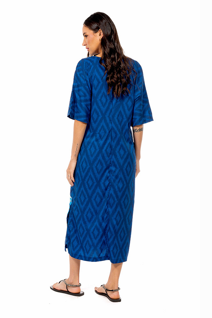 Kaftan Atena Maxi Arara Fundo Azul