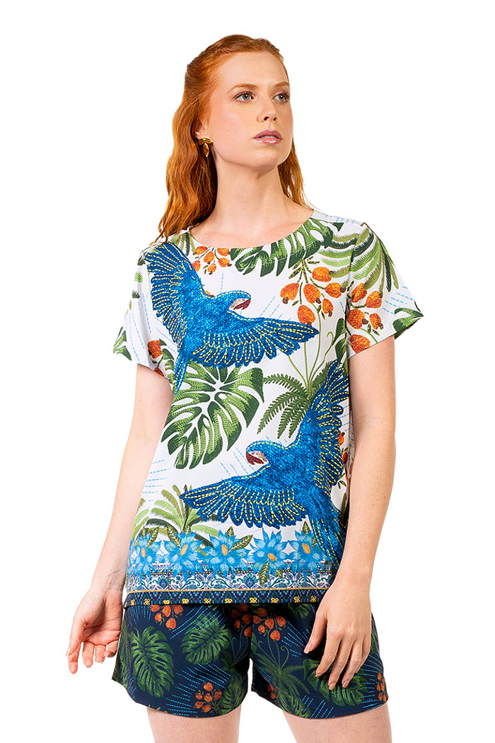 Blusa Atena Arara Bordado Barra Fundo Azul