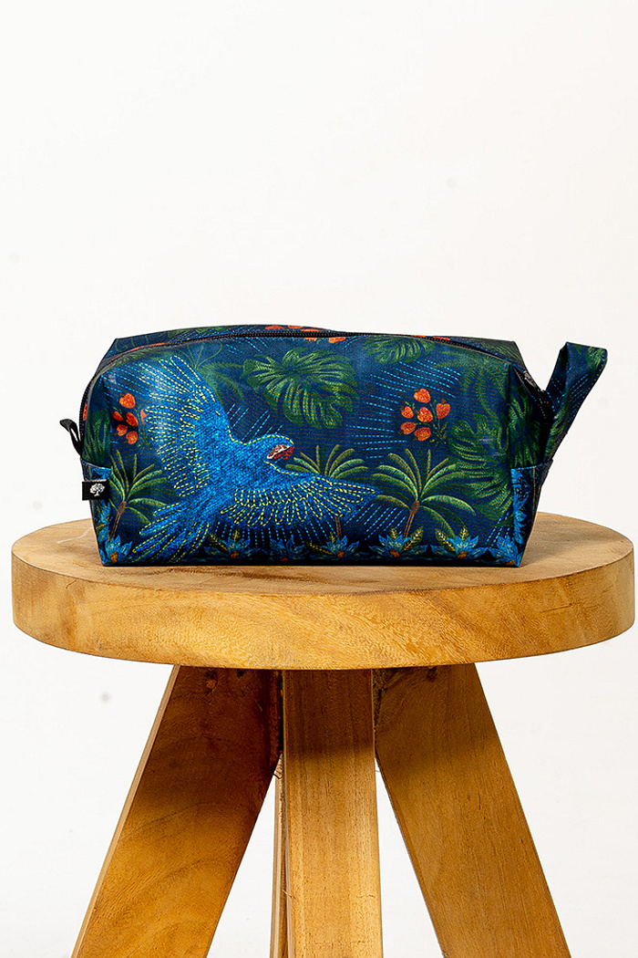 Necessaire Arara Bordado Barra