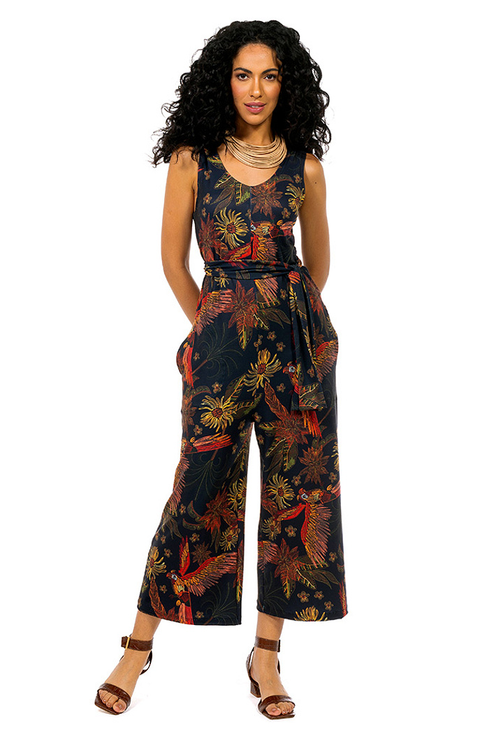 Macacão Bambú Arara Flor Bordado Off