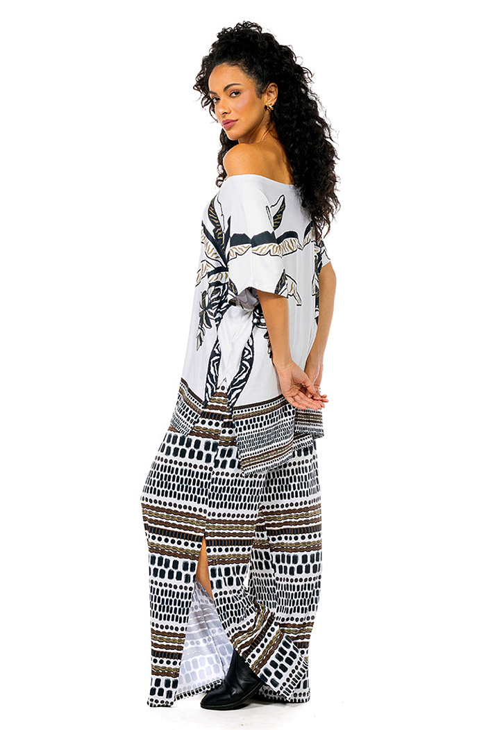 Blusa Conceito Folhagens P&B Poa