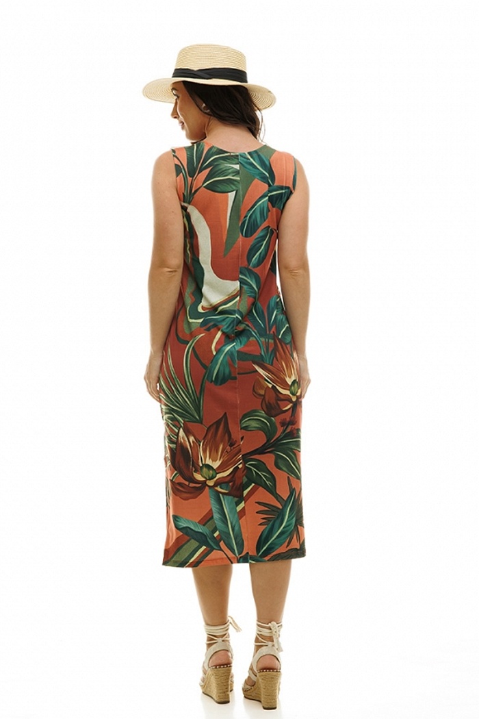 Vestido Estampado Clássico Midi Flor, Folhagem e Tucano Fundo Terra