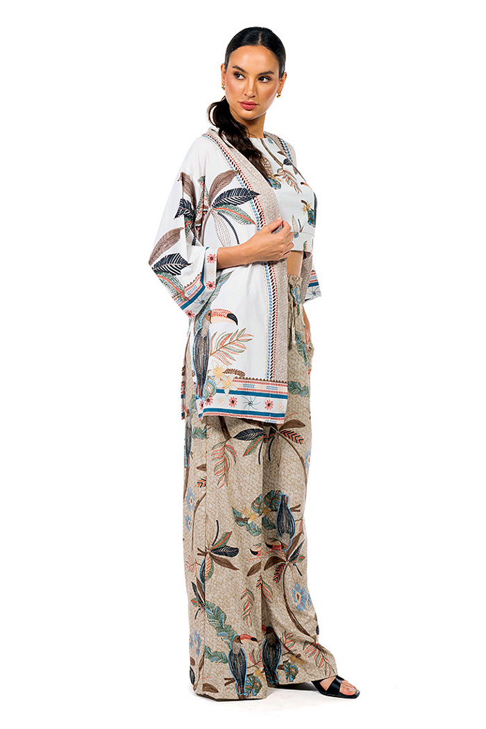 Kimono Raízes Tucaninhos Bordados