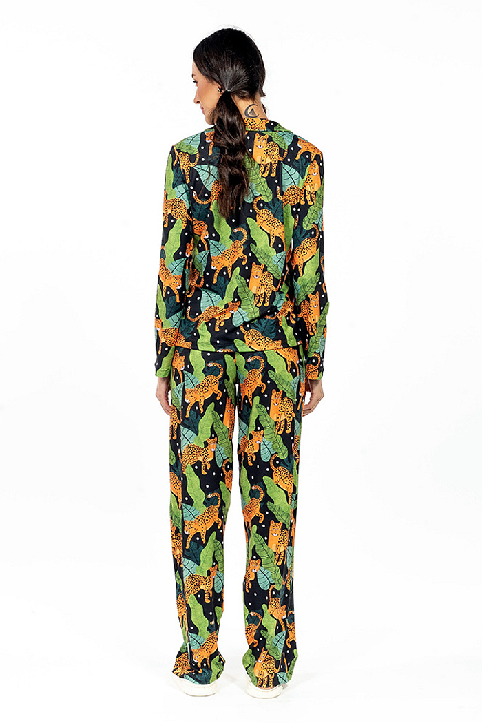 Conjunto Pijama Americano Longo Adulto Onças Folhas Poa