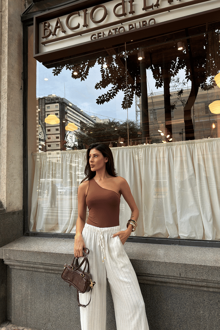 BODY OMBRO ÚNICO GAIA MARROM