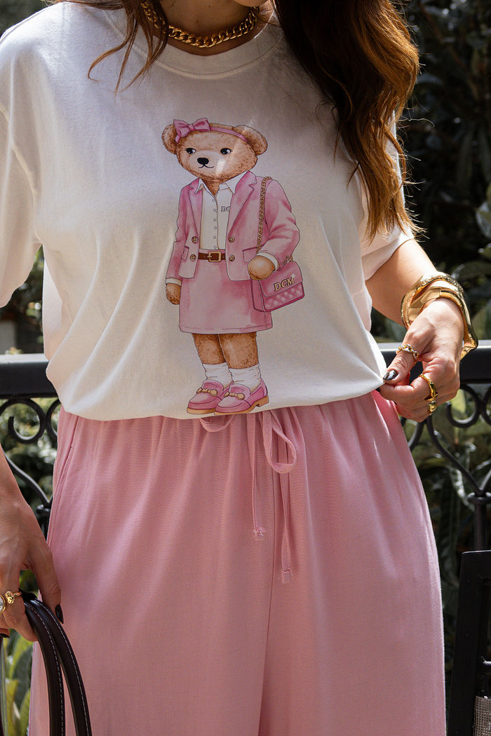 PRÉ-VENDA T-SHIRT ESTONADA URSINHA CLASSY E FASHION OFF WHITE