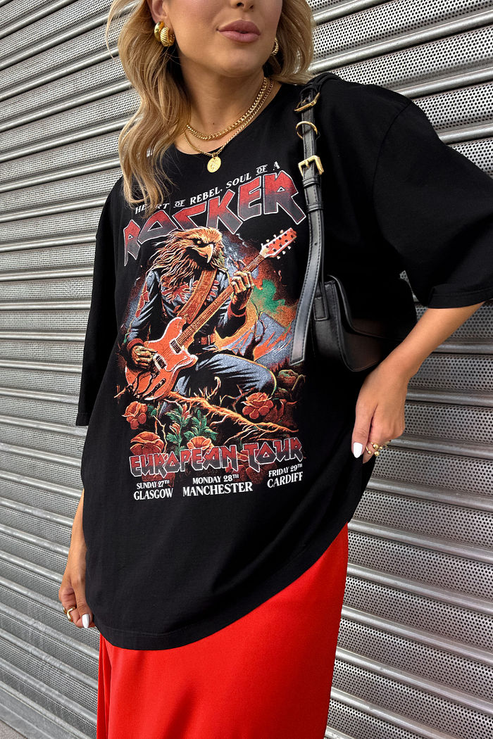 T-SHIRT OVERSIZED ESTONADA HEART REBEL PRETA