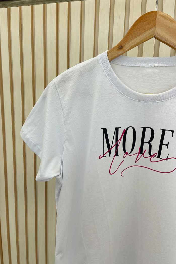 CAMISETA MORE LOVE BRANCO