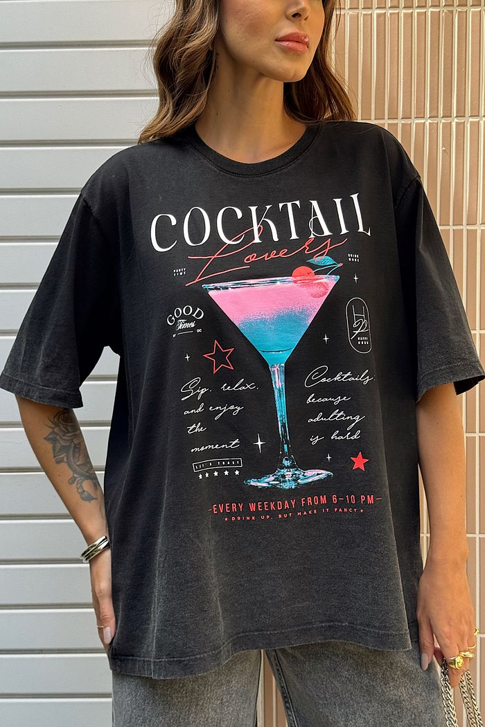 T-SHIRT OVERSIZED COCKTAIL LOVERS PRETO STONE INVERTIDO