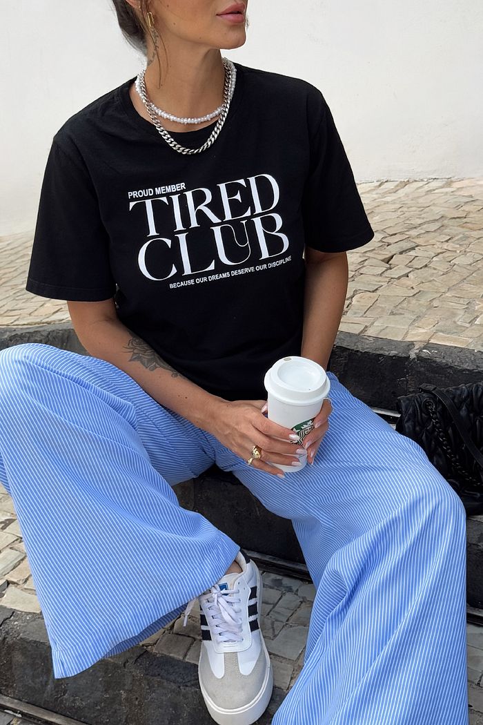 T-SHIRT ESTONADA TIRED CLUB PRETO