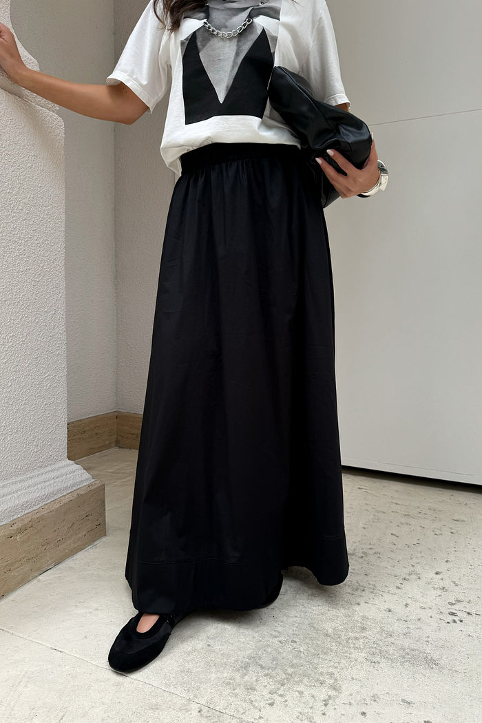 SAIA MIDI LIVIA PRETA