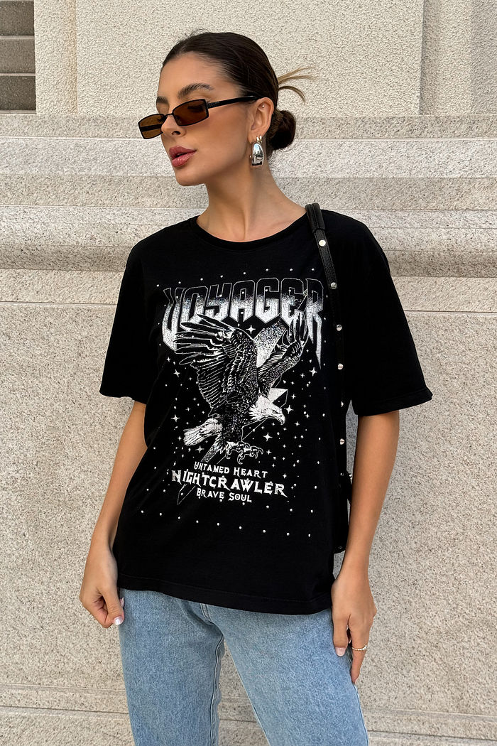 T-SHIRT ESTONADA ÁGUIA VOYAGER (COM METAIS) PRETO