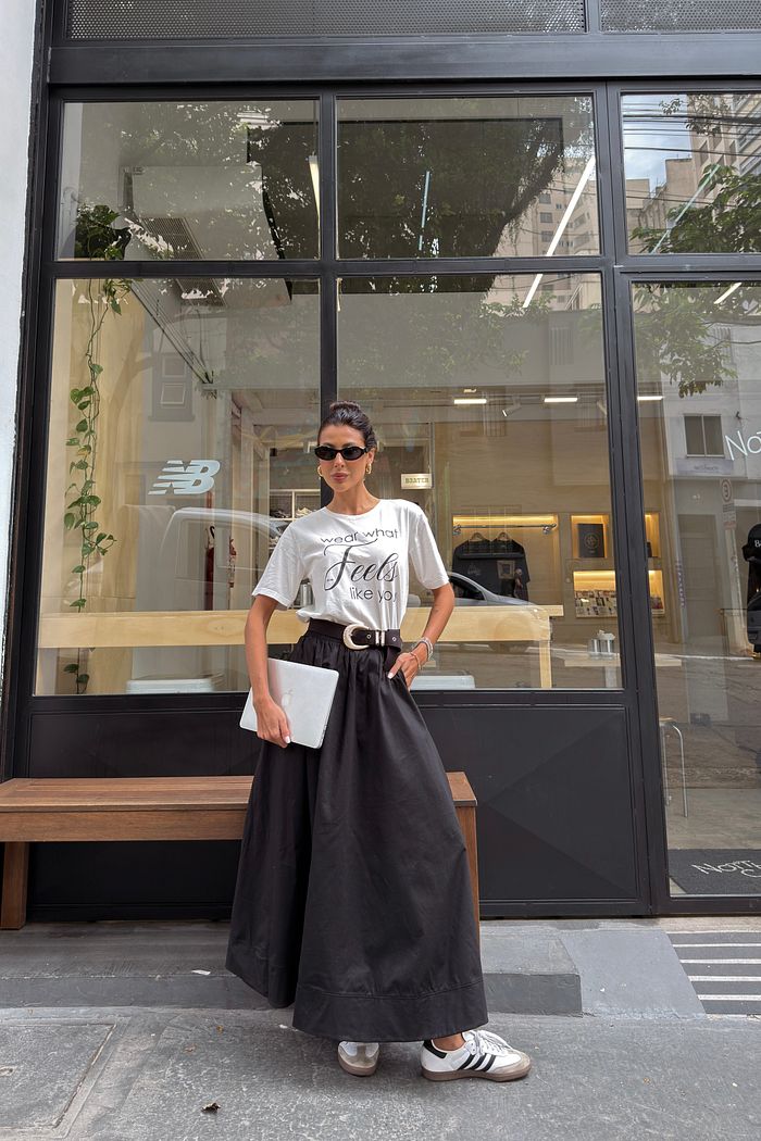 SAIA MIDI LIVIA PRETA