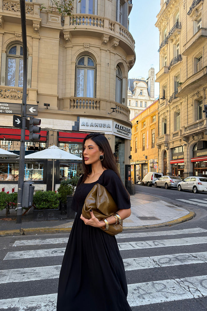 VESTIDO MIDI DREAMS PRETO