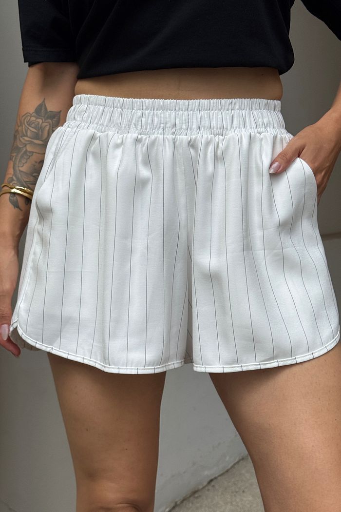 SHORTS ALFAIATARIA ELLEN OFF WHITE