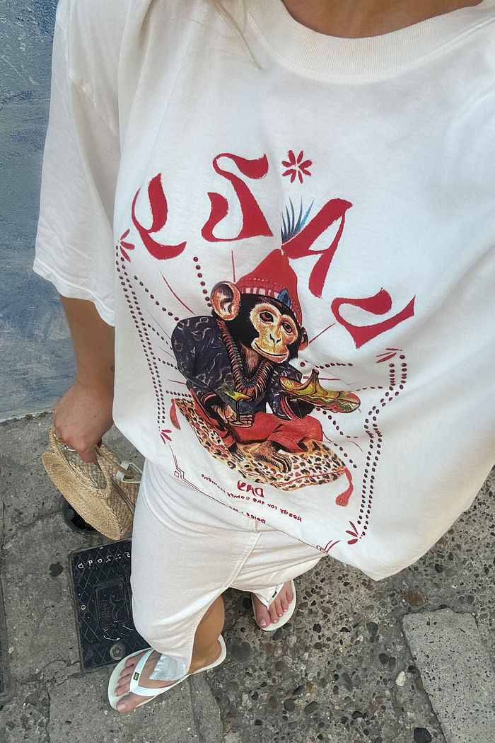 T-SHIRT OVERSIZED DM MONKEY OFF WHITE