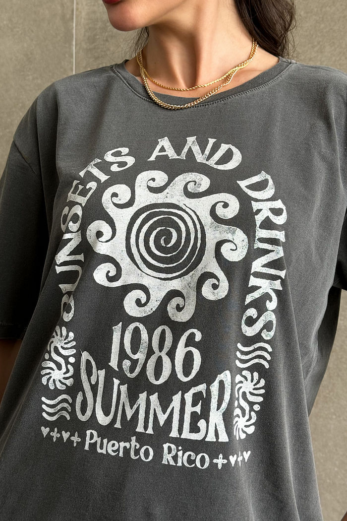 T-SHIRT ESTONADA DRINKS PUERTO RICO (COM GLITTER) CHUMBO