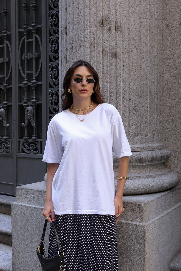 T-SHIRT ESTONADA LISA BRANCA